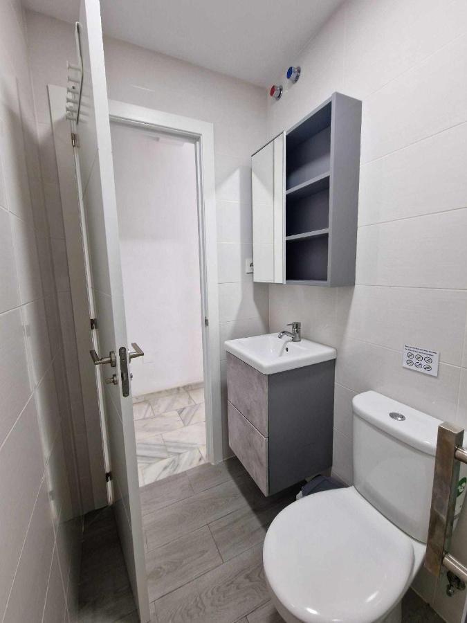 3 Rooms Con Parking Y Terraza En C Marmoles Malaga Exterior photo