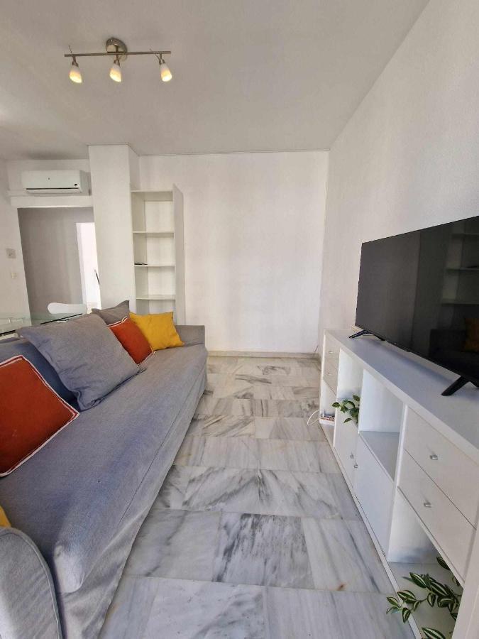 3 Rooms Con Parking Y Terraza En C Marmoles Malaga Exterior photo